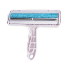 Roller / brush for cleaning clothes