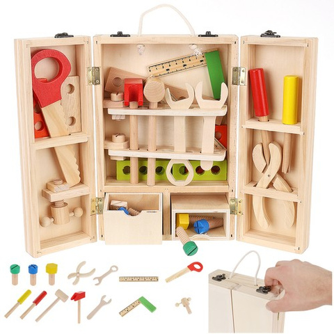 Box + set of wooden tools 22697